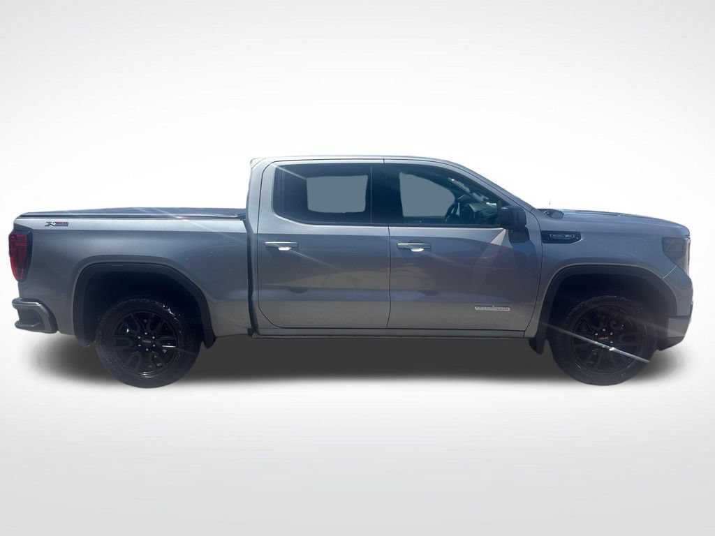 Used 2023 GMC Sierra 1500 Elevation w/ X31 Off-Road Package AWD/4WD image 9