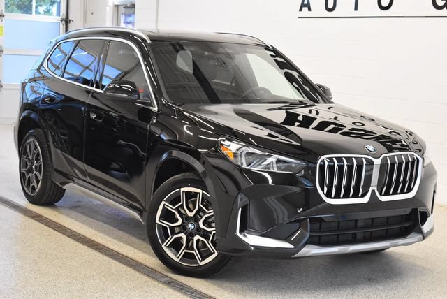 New 2026 BMW X1 xDrive28i w/ Convenience Package AWD/4WD image 1