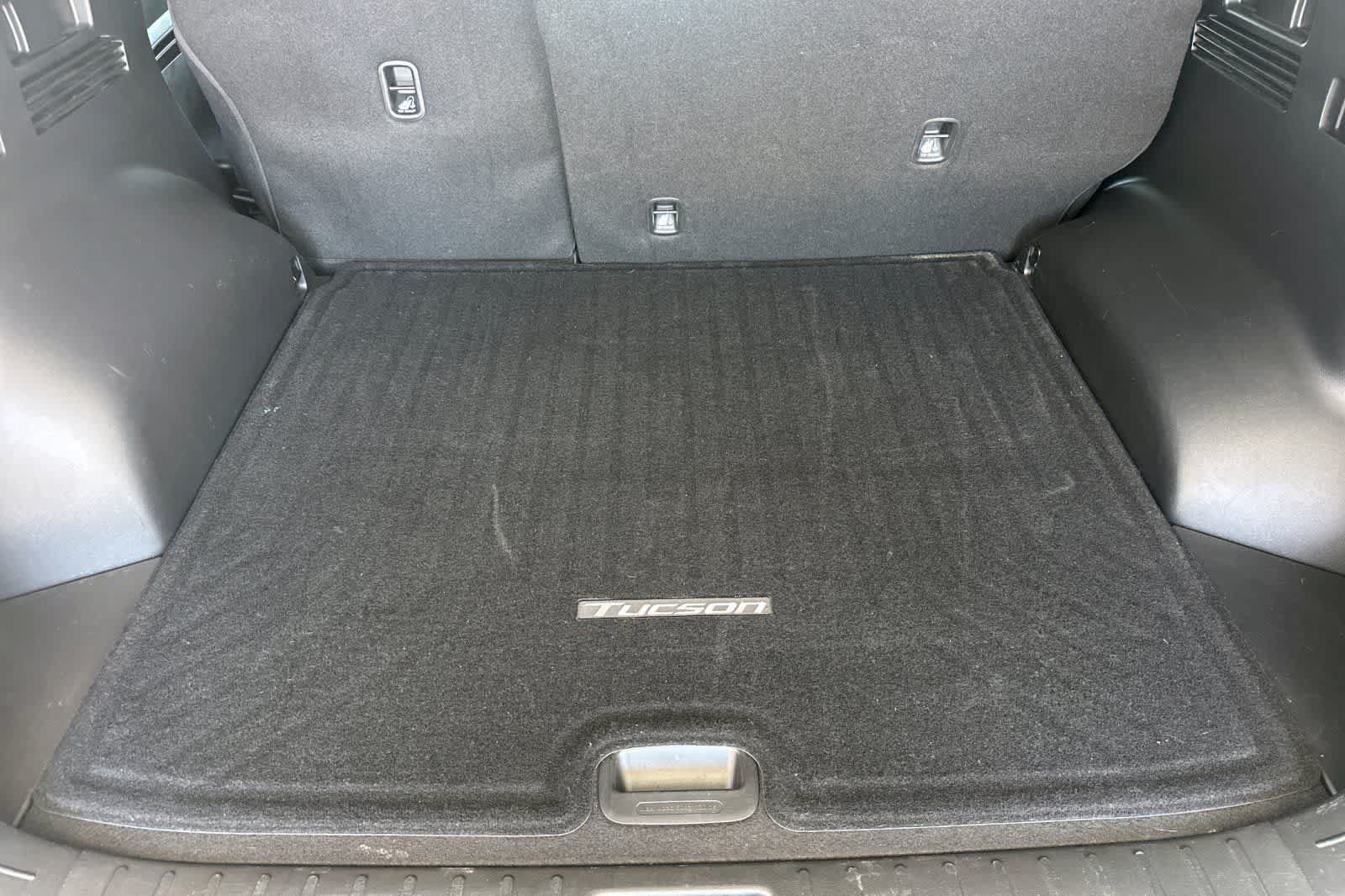 Used 2024 Hyundai Tucson Blue AWD/4WD image 16