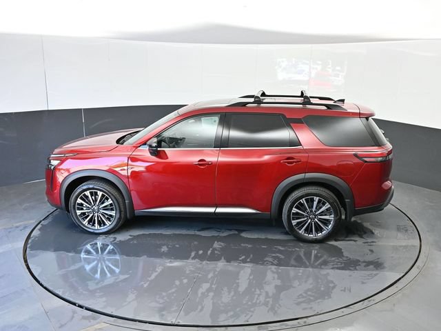 Used 2026 Nissan Pathfinder Platinum FWD image 57