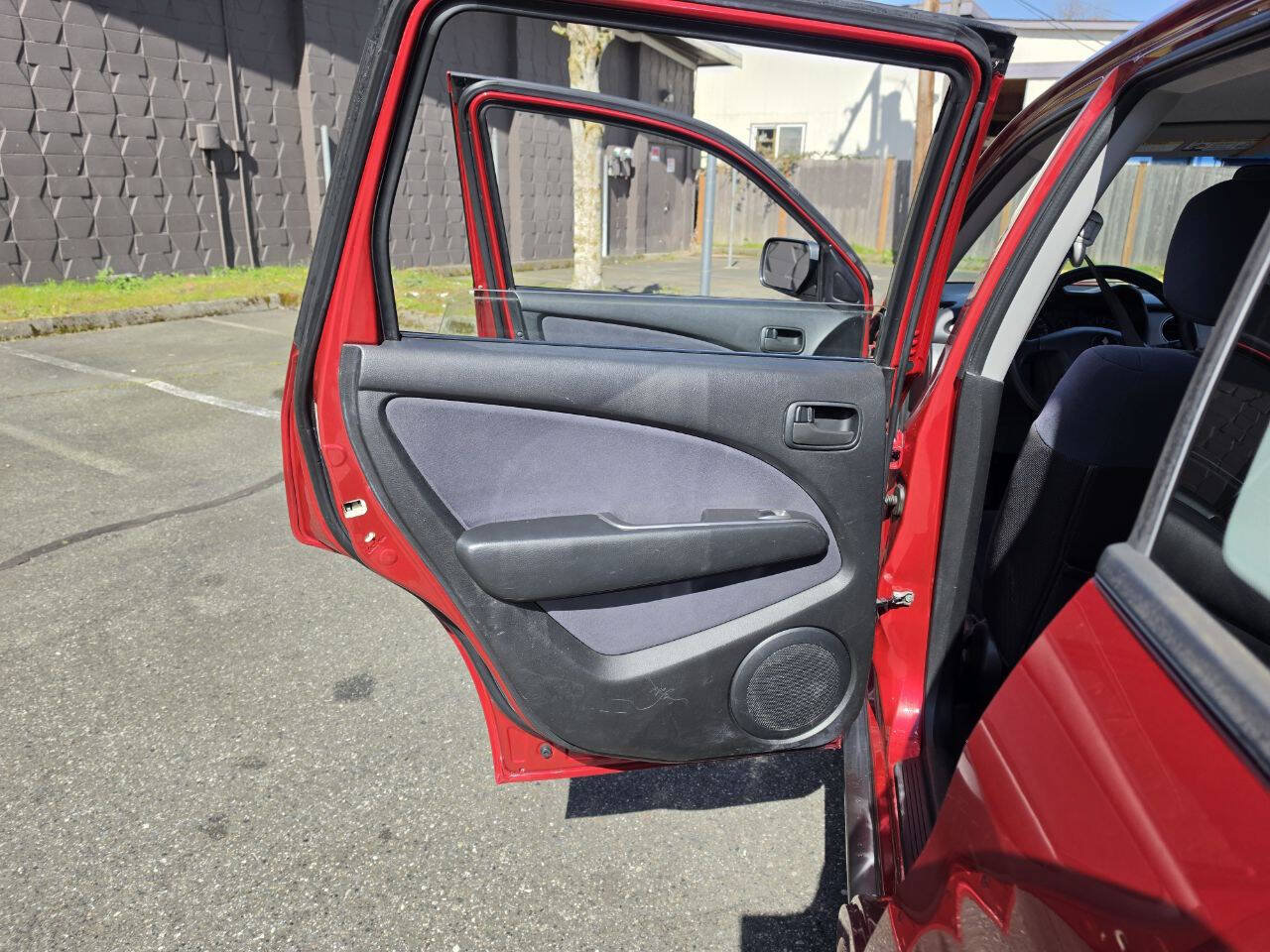 Used 2006 Mitsubishi Outlander LS FWD image 42