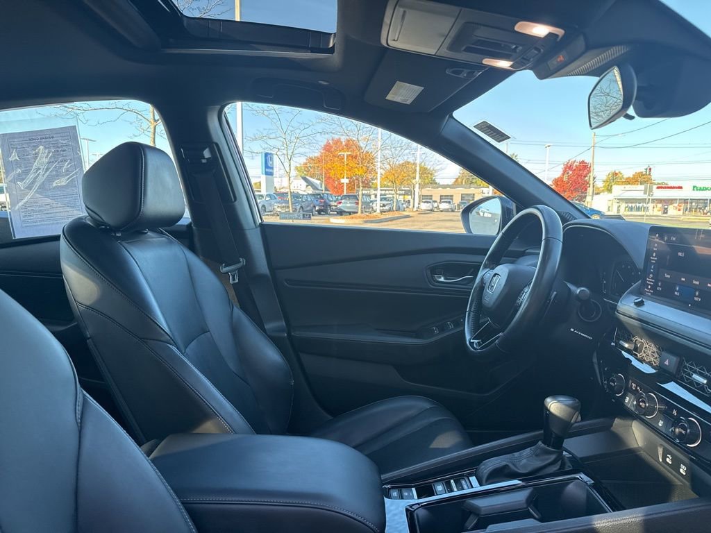 Used 2023 Honda Accord Sport image 16