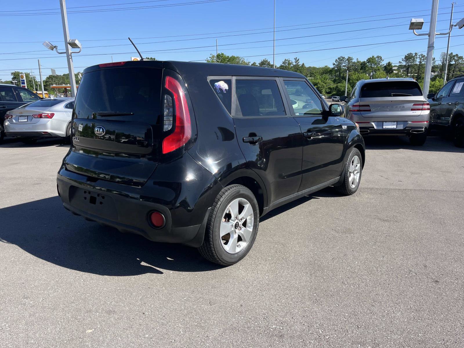Used 2017 Kia Soul FWD image 3