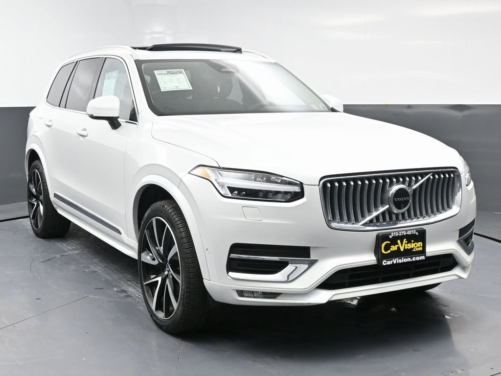 Used 2024 Volvo XC90 B5 Plus image 3