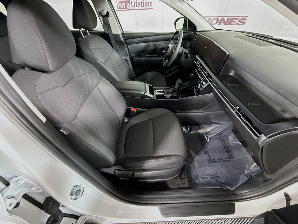 Certified 2025 Hyundai Tucson SEL FWD image 28
