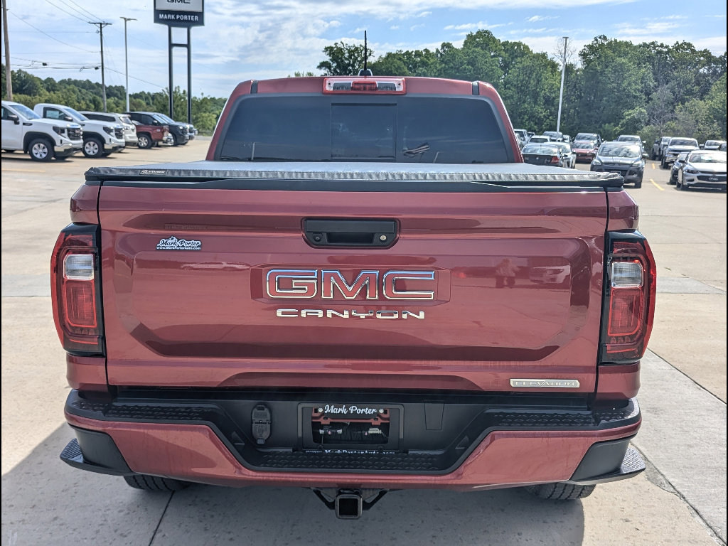 Used 2024 GMC Canyon Elevation w/ Convenience Package RWD image 10