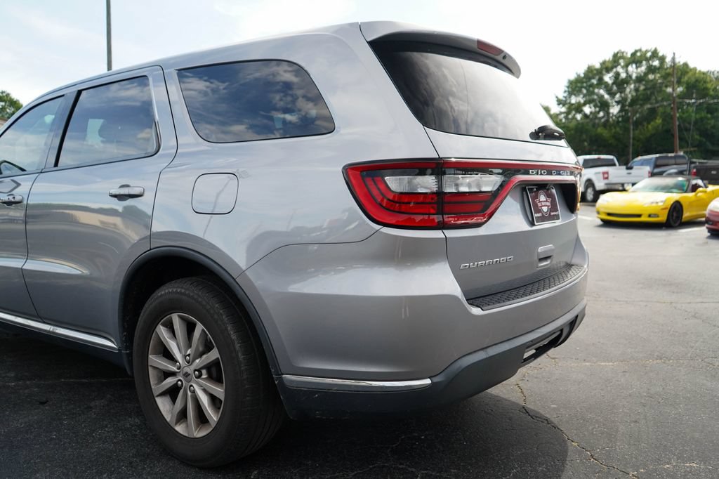 Used 2020 Dodge Durango SXT w/ 3rd Row Seating Group RWD image 20