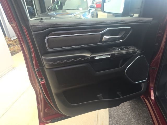 Certified 2025 RAM 1500 Laramie AWD/4WD image 10