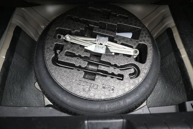 Used 2019 Honda Civic EX-L image 14