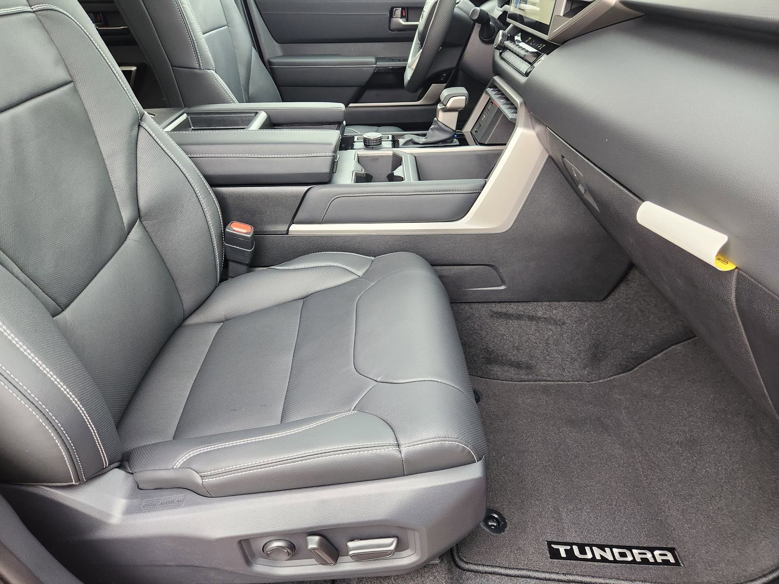 New 2026 Toyota Tundra Limited image 29