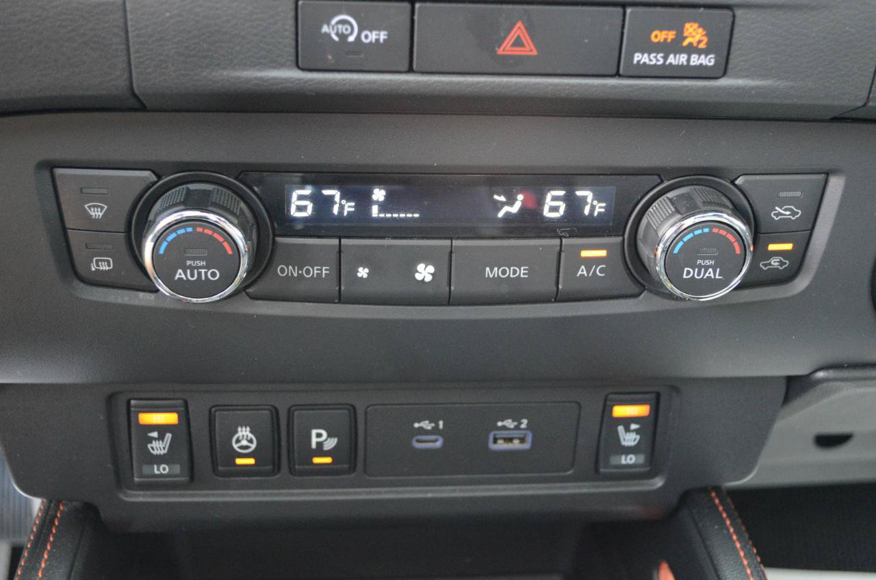 Used 2023 Nissan Frontier PRO-4X w/ Pro-4X Premium Package AWD/4WD image 26