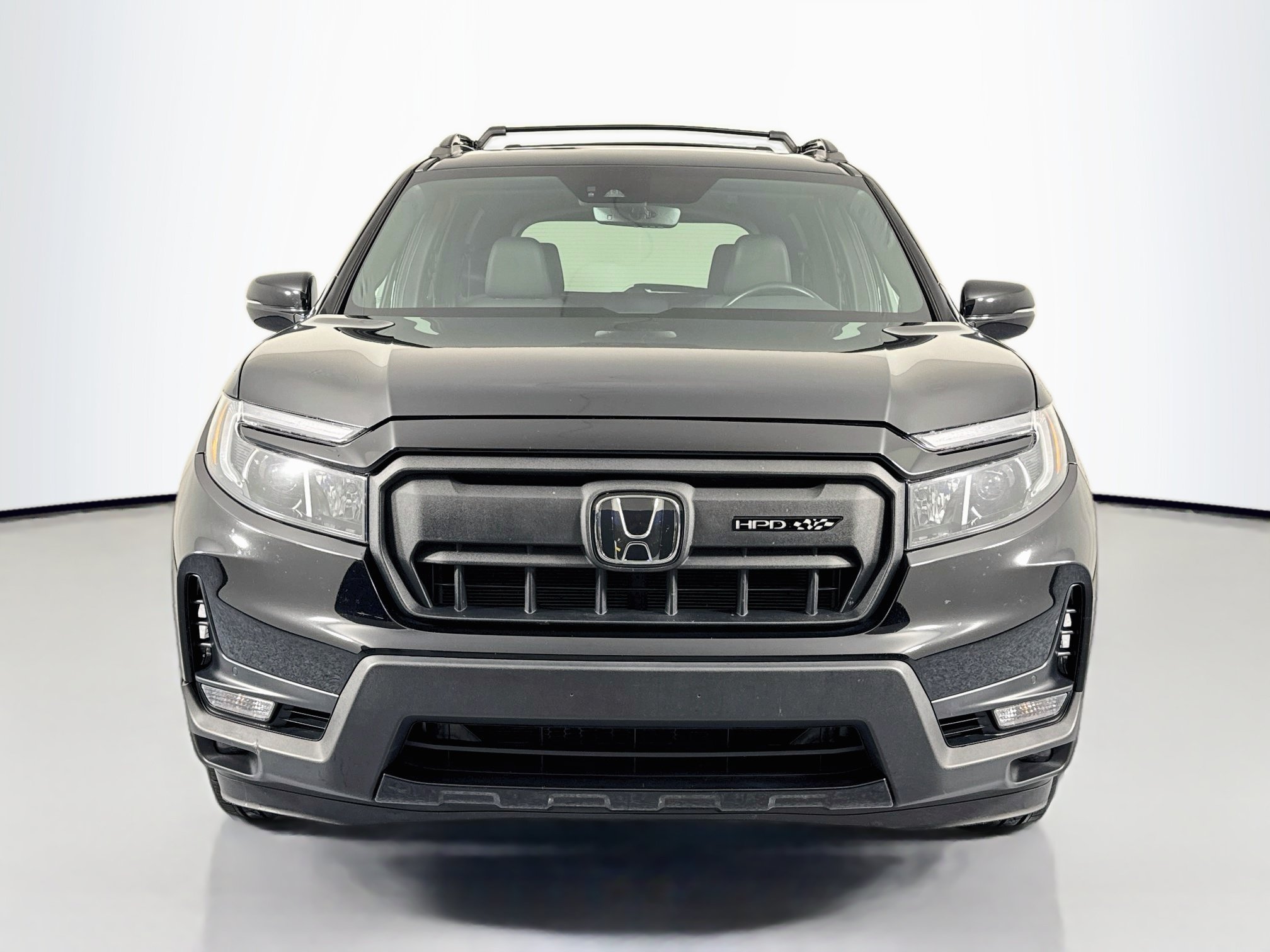 Certified 2024 Honda Passport Black Edition image 2