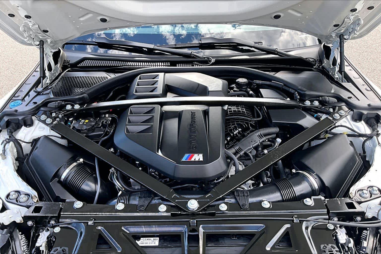 Used 2026 BMW M4 xDrive Competition AWD/4WD image 29