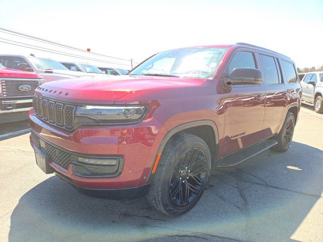 Used 2024 Jeep Wagoneer Series II AWD/4WD image 2