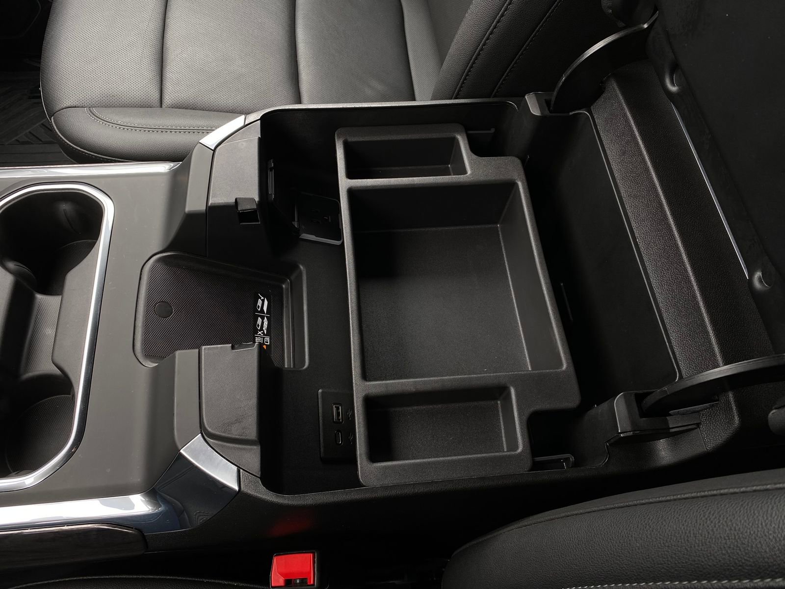 Used 2025 Chevrolet Silverado 2500 LTZ w/ LTZ Premium Package image 24