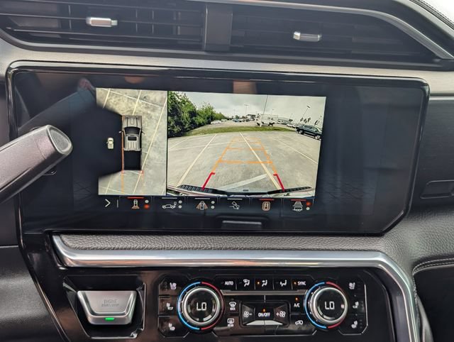 Used 2024 GMC Sierra 2500 Denali w/ Denali Reserve Package AWD/4WD image 18
