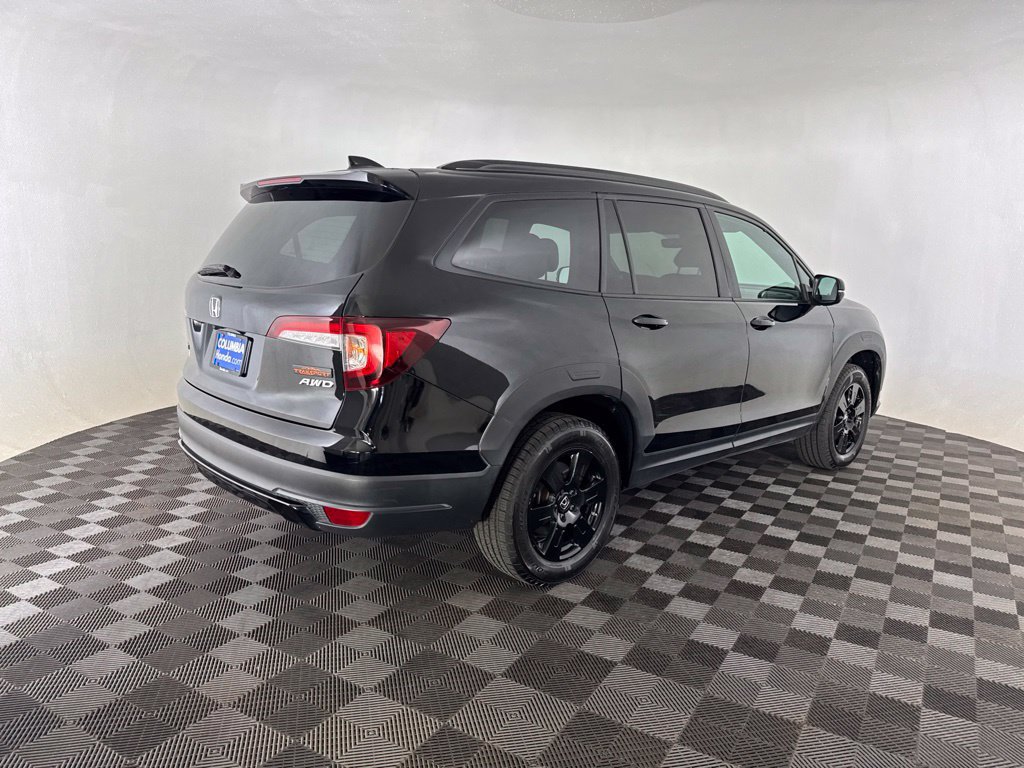 Certified 2022 Honda Pilot TrailSport image 5