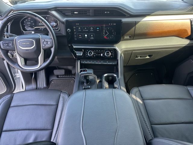 Used 2025 GMC Sierra 1500 Denali image 5