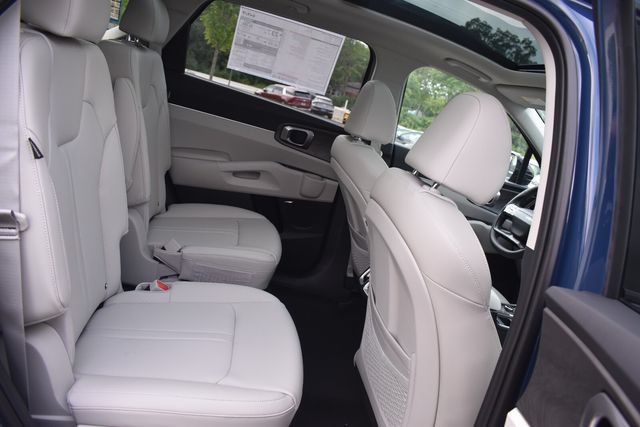 New 2026 Kia Sorento EX AWD/4WD image 17