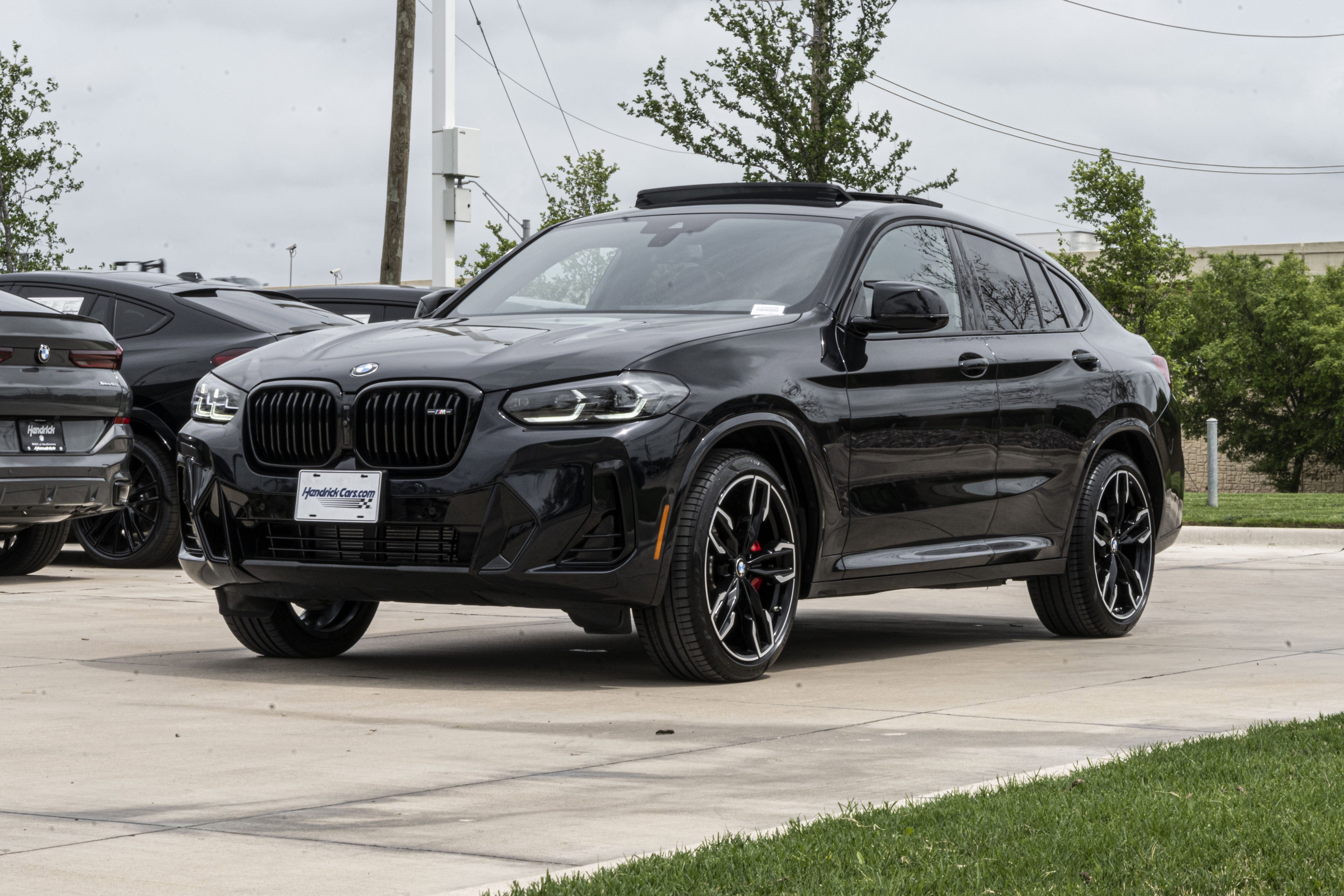 Certified 2024 BMW X4 M40i w/ Premium Package image 5