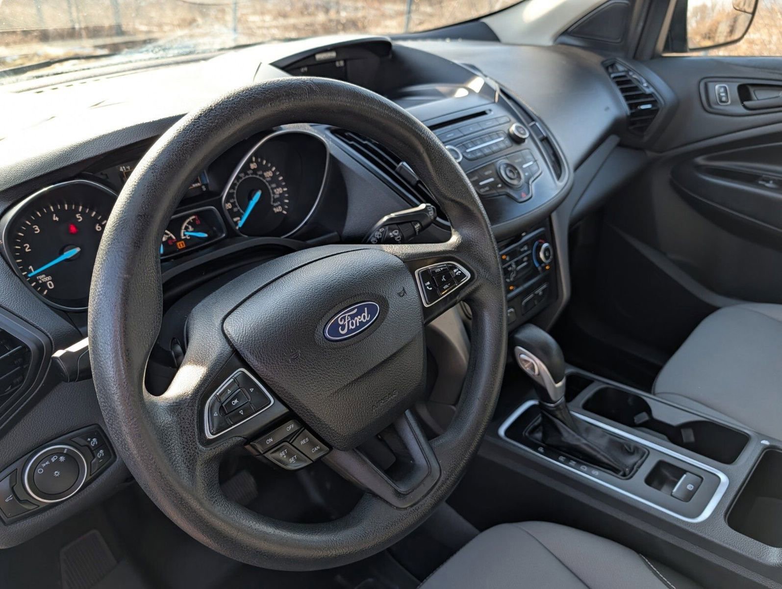 Used 2017 Ford Escape S image 22