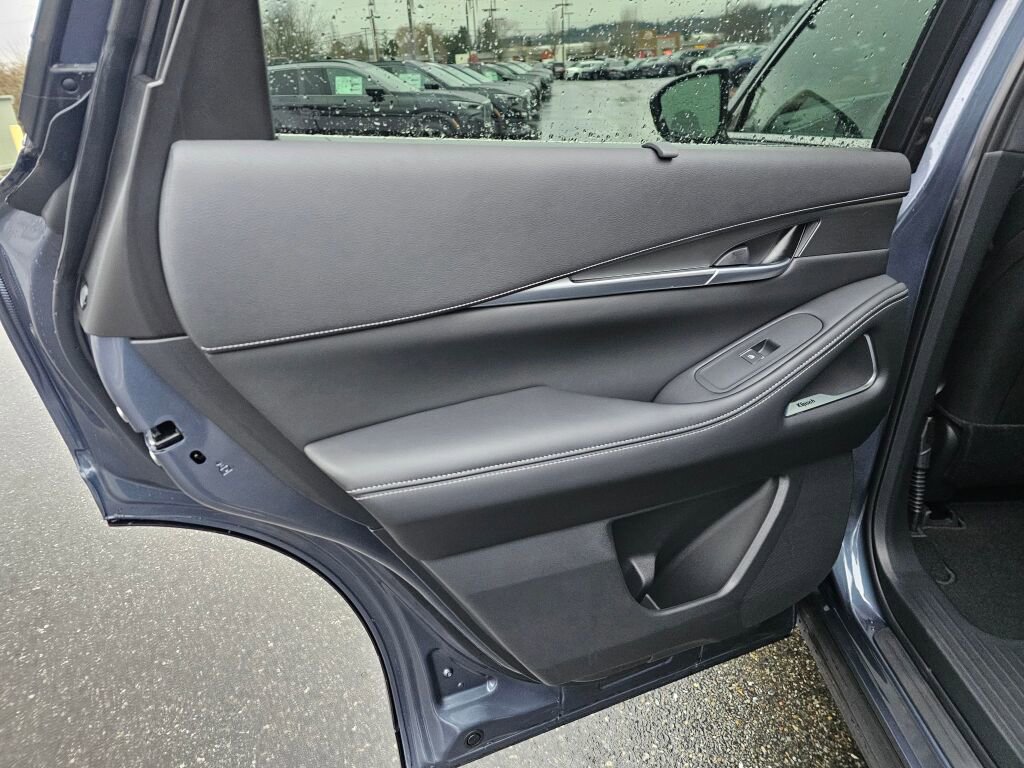 New 2026 INFINITI QX60 Luxe image 20