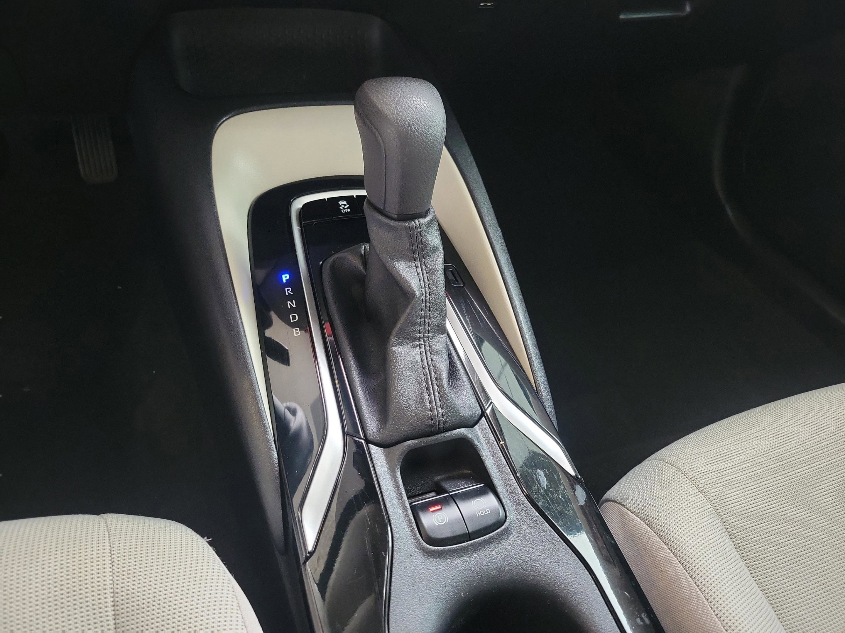 Certified 2022 Toyota Corolla LE image 7