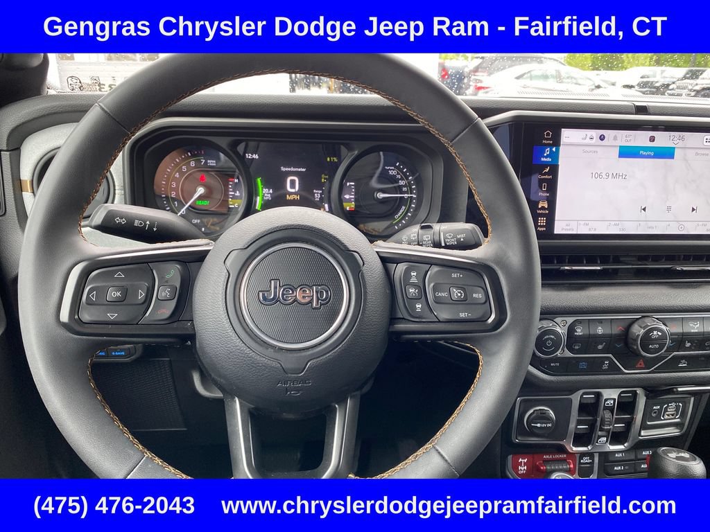 Used 2024 Jeep Wrangler Unlimited AWD/4WD image 18