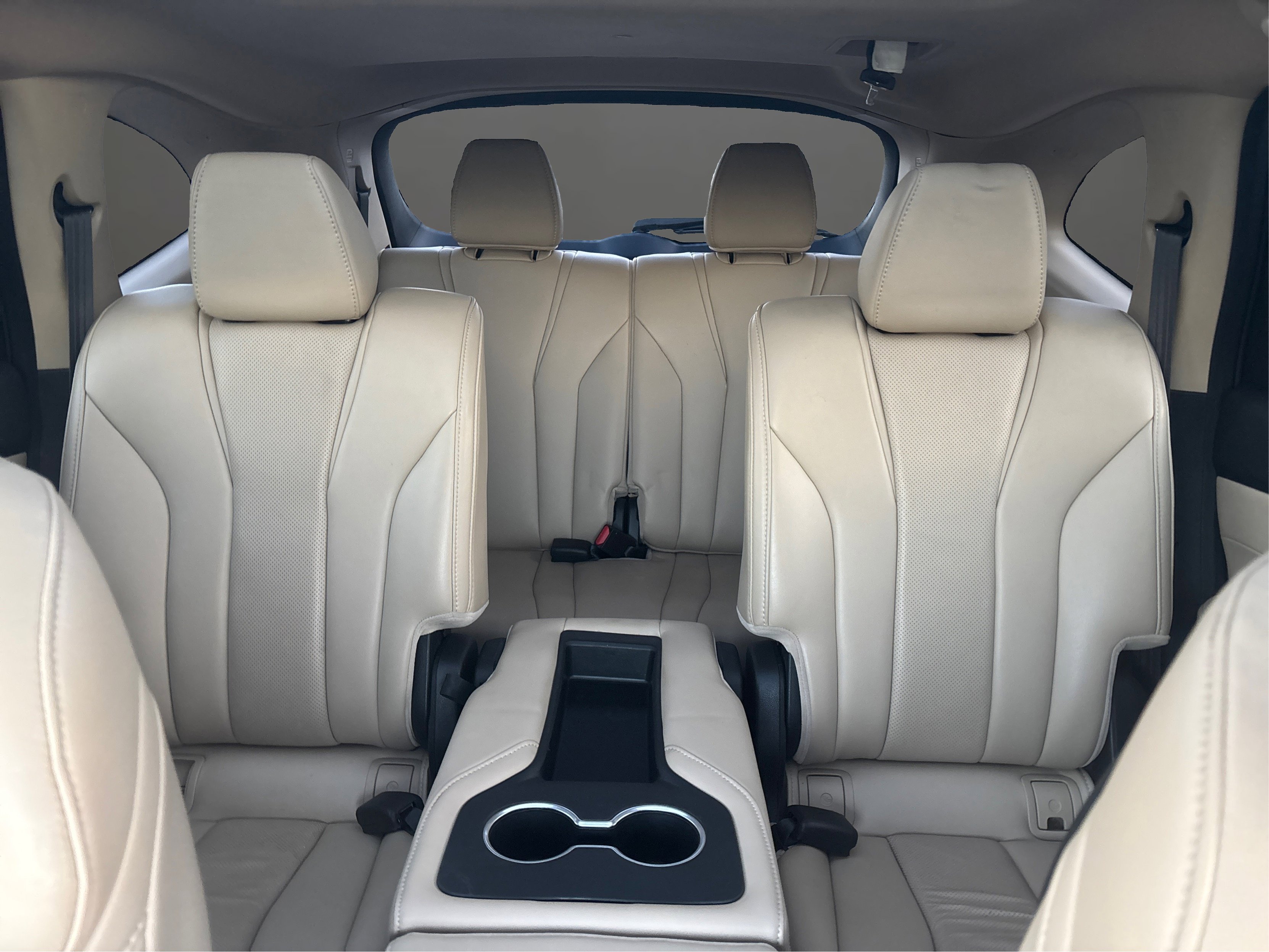 Used 2024 Acura MDX SH-AWD w/ Technology Package image 17