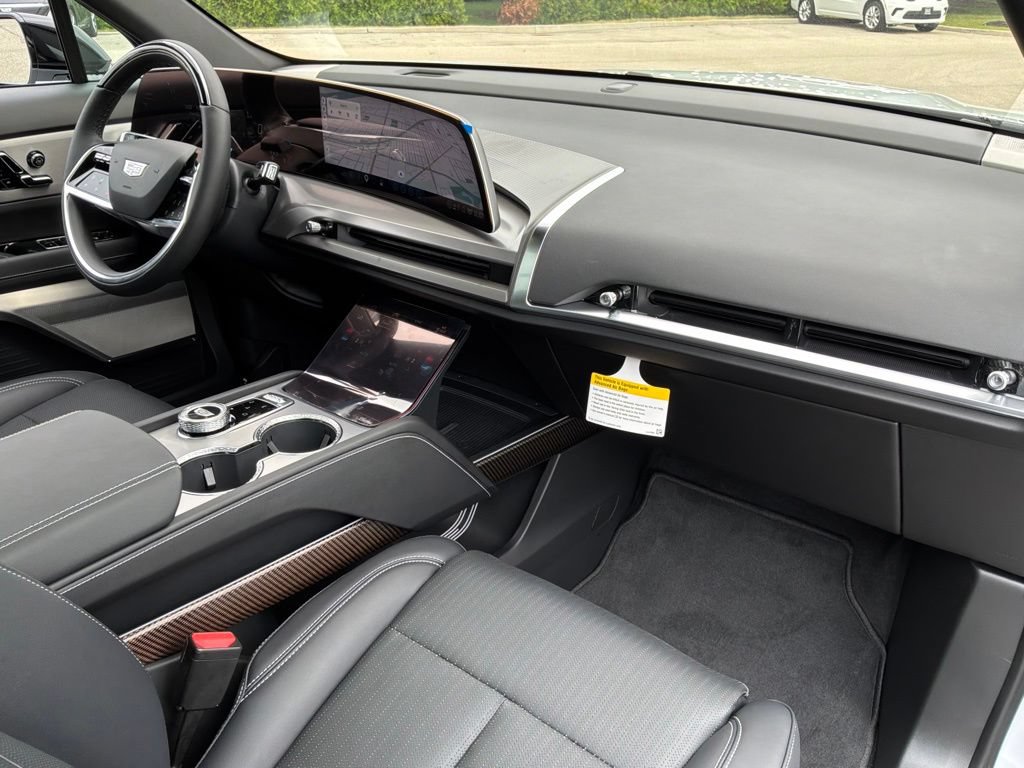 New 2027 Cadillac Vistiq Sport AWD/4WD image 46