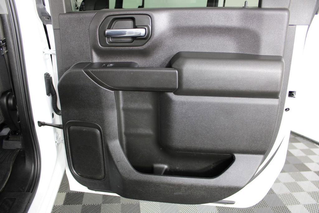 Used 2023 Chevrolet Silverado 2500 LT image 28