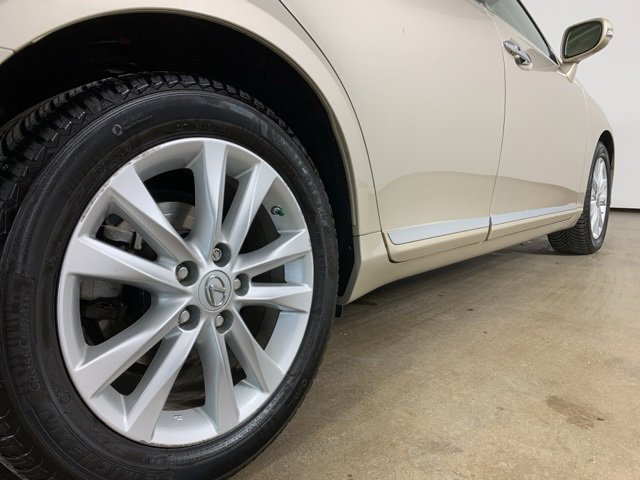 Used 2010 Lexus ES 350 image 9