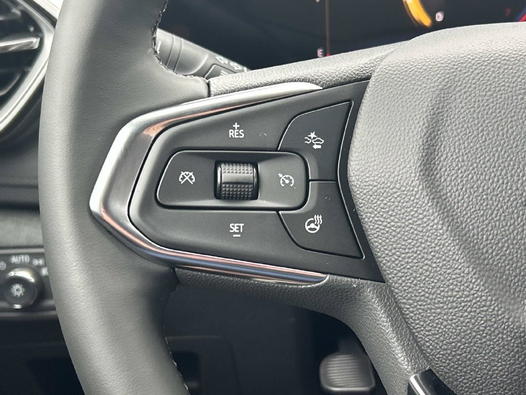 New 2026 Chevrolet TrailBlazer LT w/ Midnight Edition FWD image 25