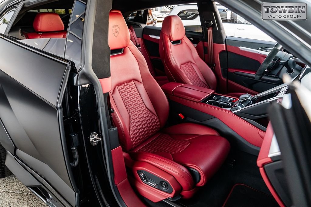 Used 2020 Lamborghini Urus AWD/4WD image 22