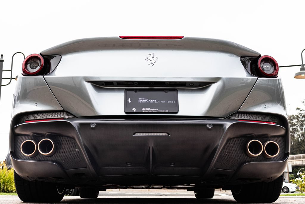 Certified 2022 Ferrari Portofino M RWD image 23