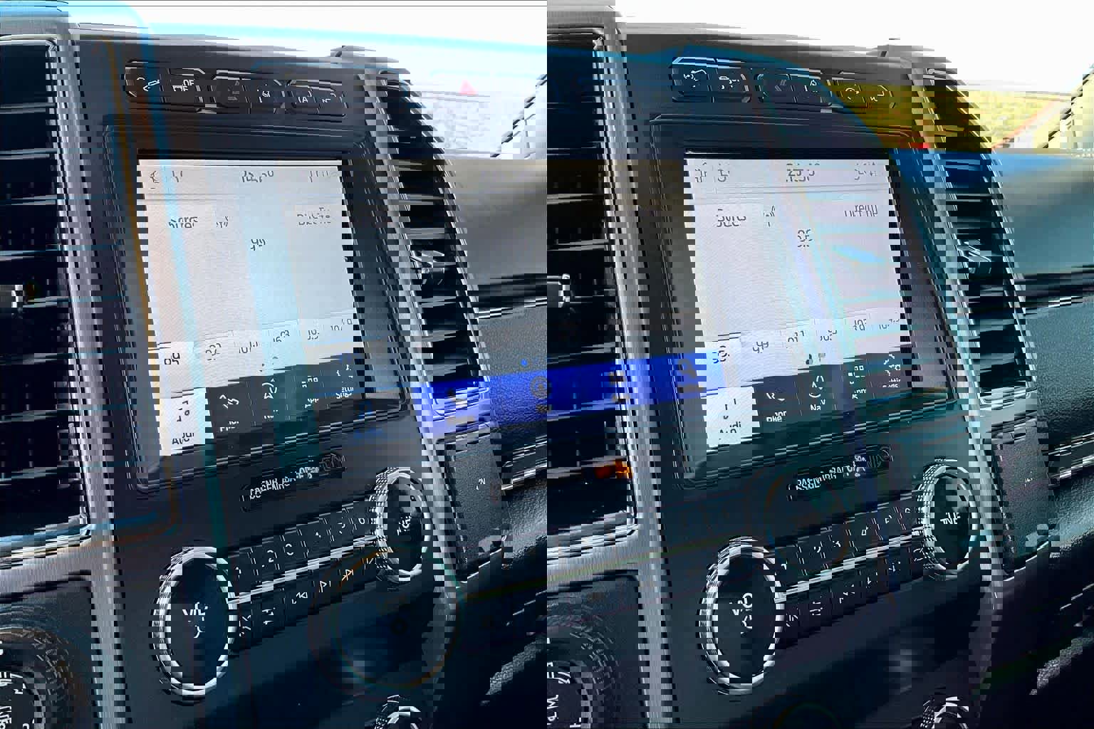 Certified 2020 Ford Expedition Max Platinum image 31