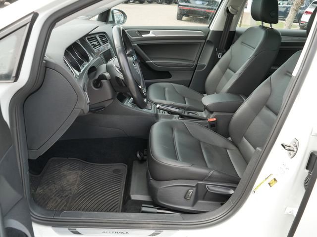 Used 2017 Volkswagen Golf Alltrack SEL image 13