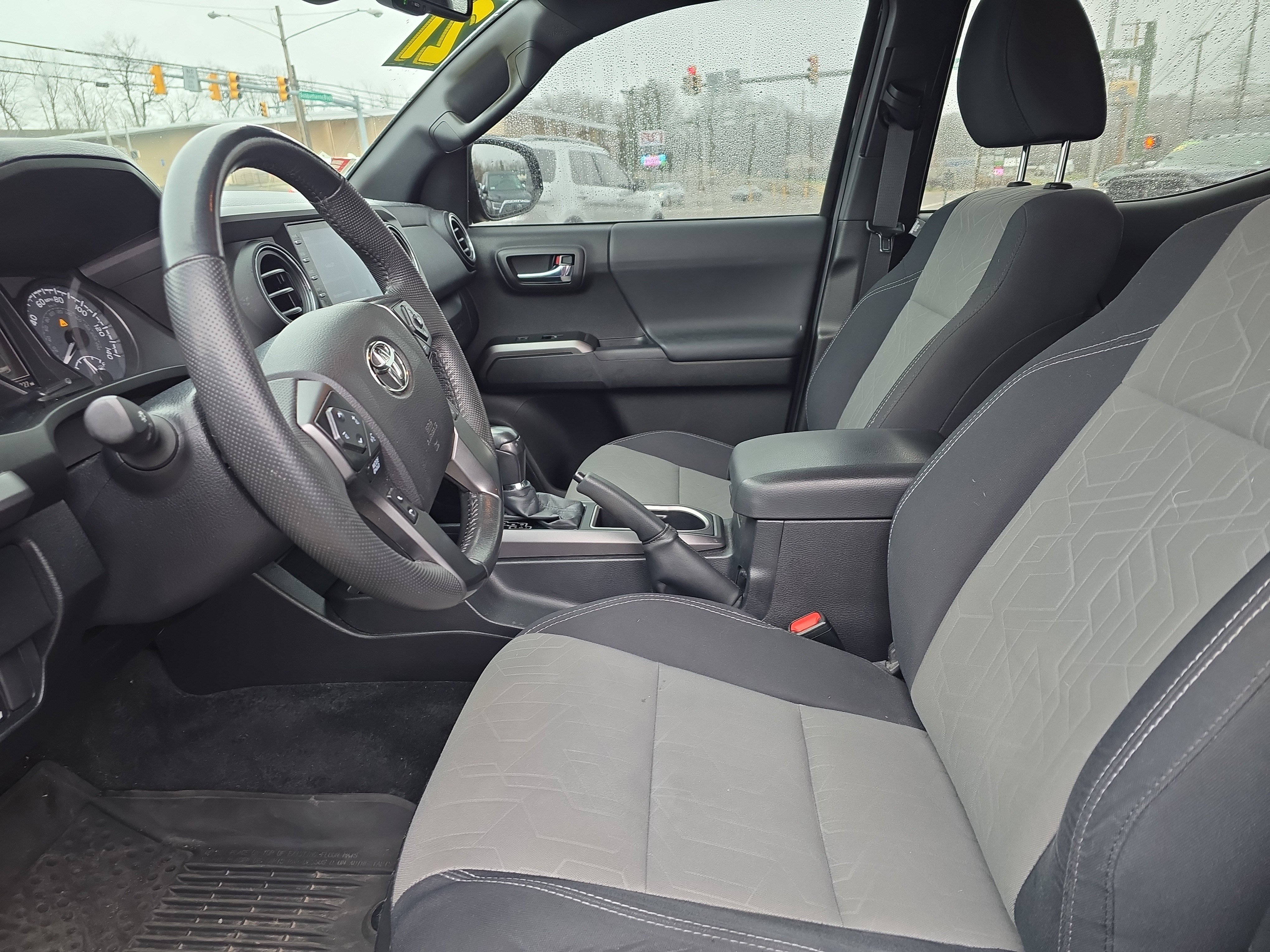Used 2021 Toyota Tacoma TRD Off-Road w/ Blackout Package (TMS) AWD/4WD image 12