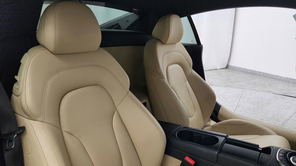 Used 2008 Audi R8 V8 image 37