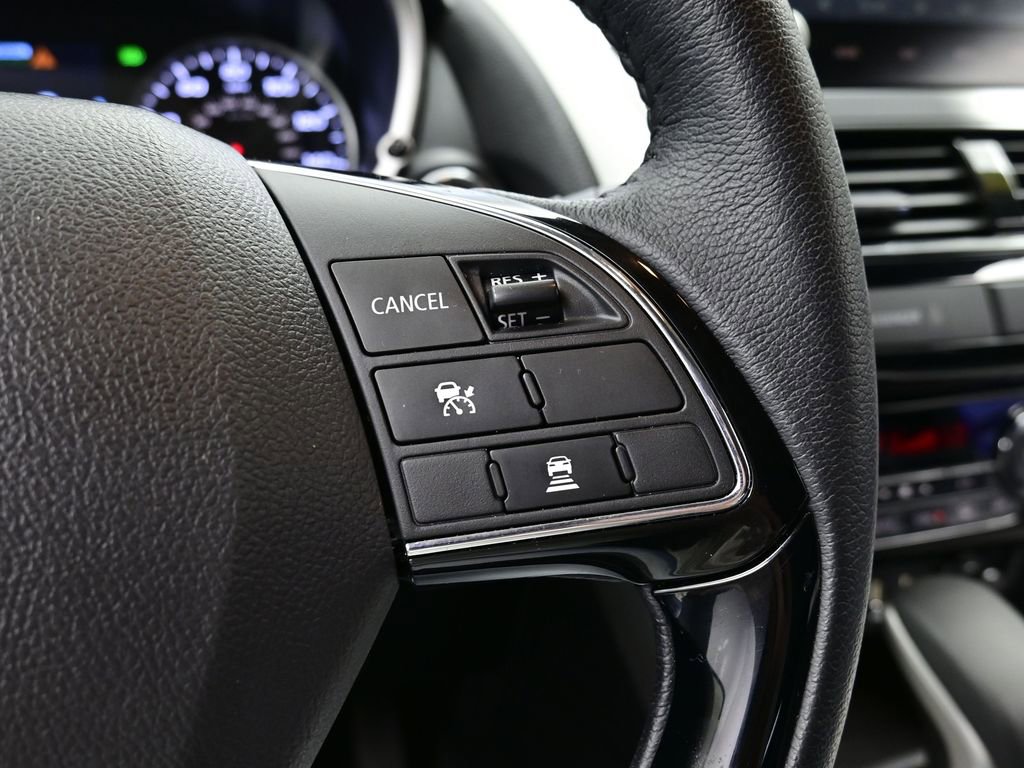 Used 2024 Mitsubishi Eclipse Cross SE image 5