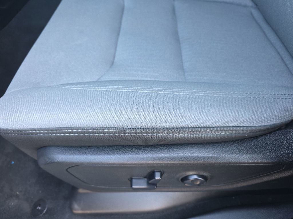 Used 2020 RAM 1500 Big Horn AWD/4WD image 14