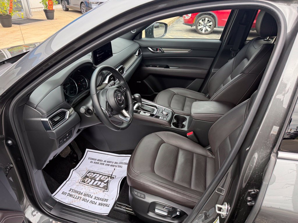 Used 2025 MAZDA CX-5 Signature AWD/4WD image 9