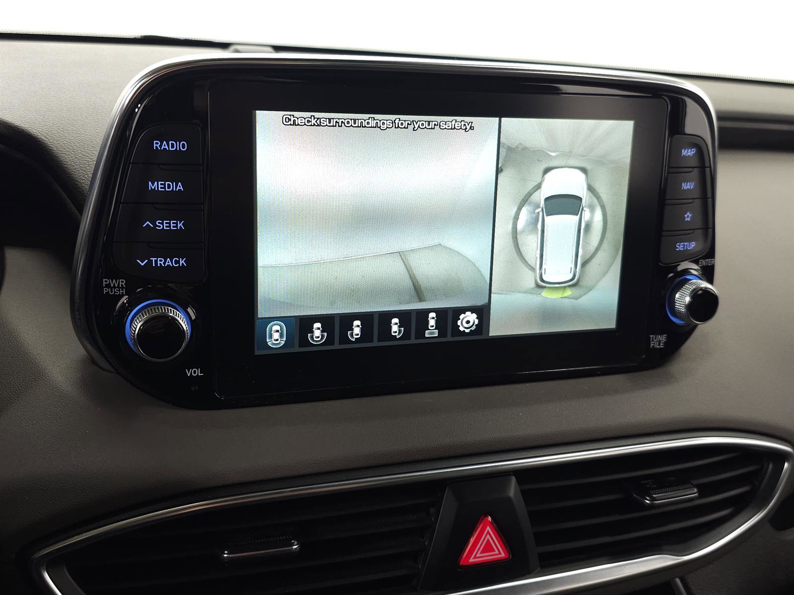 Used 2020 Hyundai Santa Fe Limited w/ Cargo Package image 28