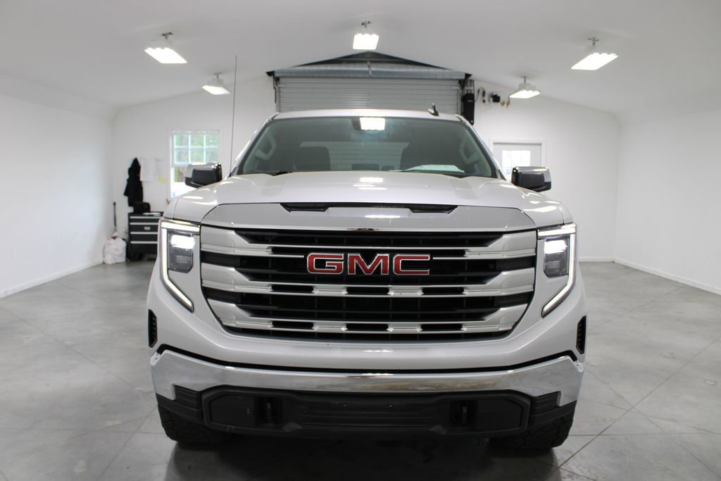 Used 2022 GMC Sierra 1500 SLE image 3