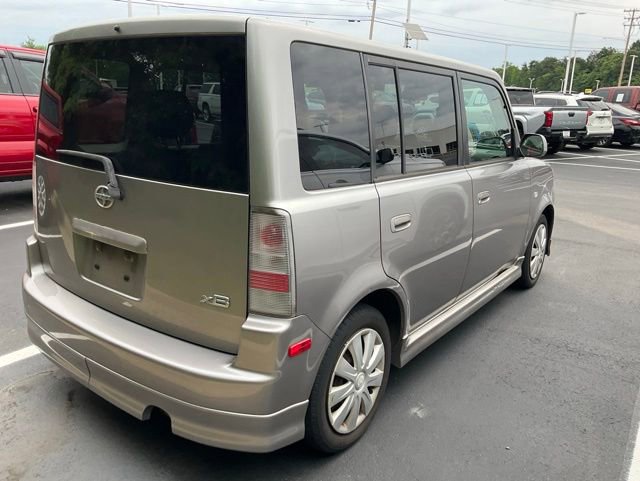 Used 2005 Scion xB FWD image 6