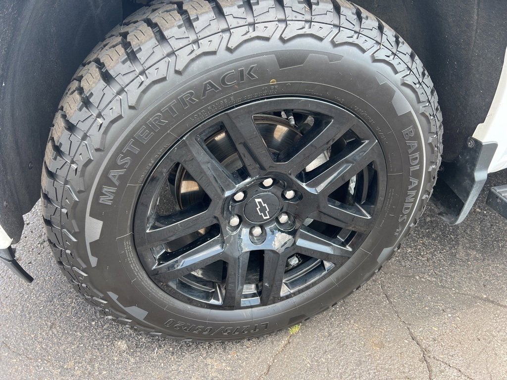 Used 2024 Chevrolet Silverado 1500 RST image 3