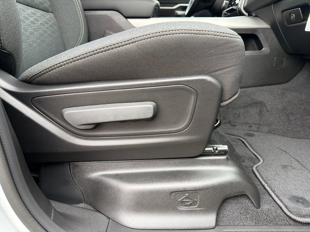 New 2026 RAM 1500 Big Horn AWD/4WD image 25