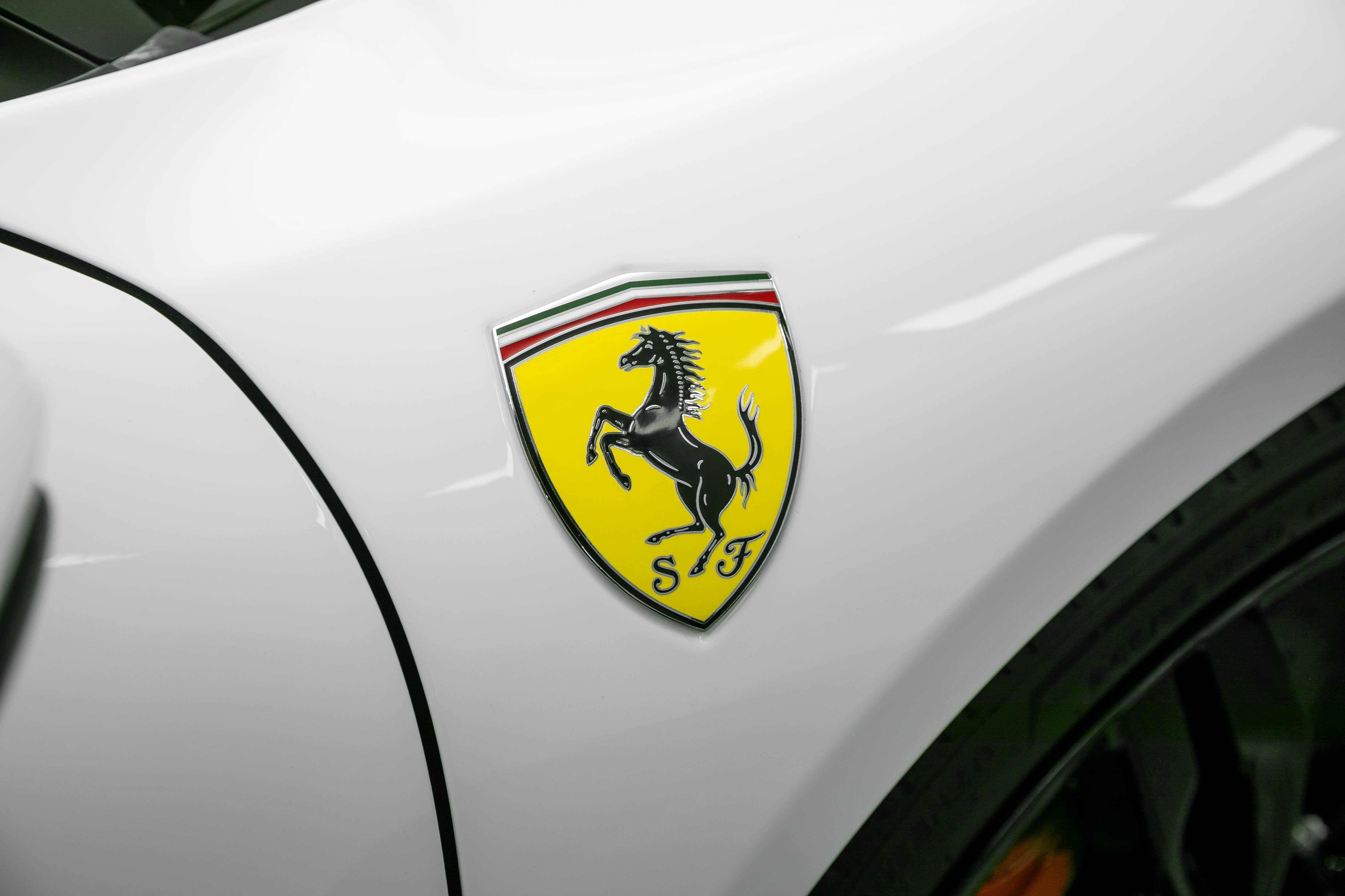 Used 2025 Ferrari 296 GTB image 39