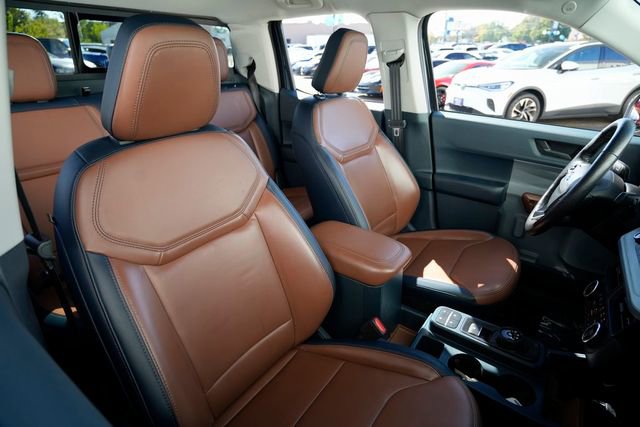 Used 2022 Ford Maverick Lariat w/ Lariat Luxury Package image 23