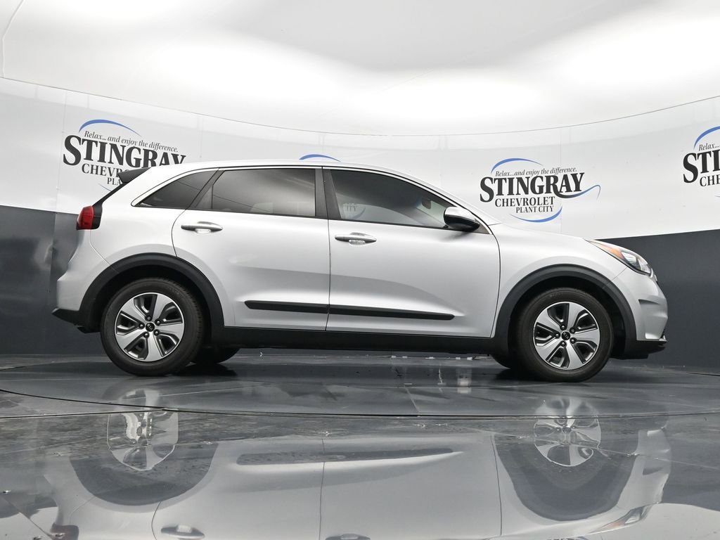 Used 2018 Kia Niro FE image 24